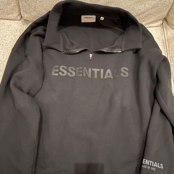 Essentials half zip - Picture 1 of 5